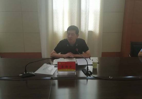 秦校长讲话_副本